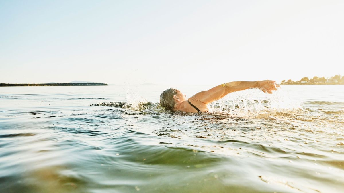 What are the benefits of swimming?