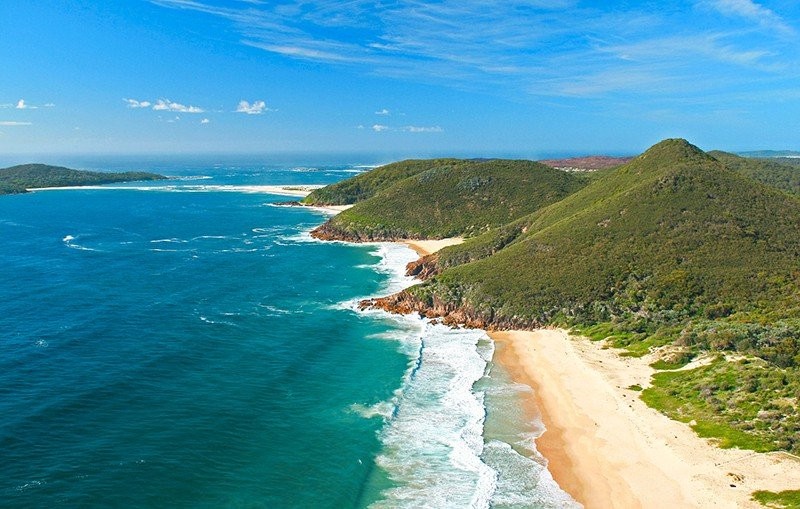 THE BEST WHITE SANDY BEACHES IN THE WORLD